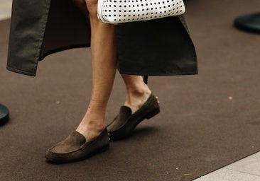 Soy una chica a la que le encantan los zapatos cómodos y estos elegantes flats son mis favoritos.